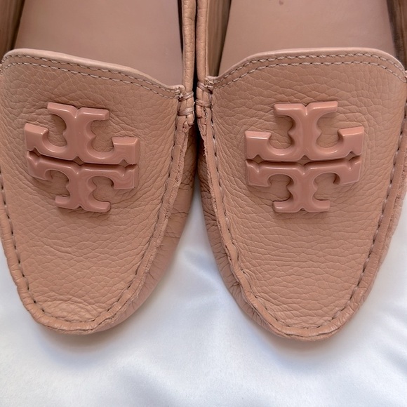 New Tory Burch Flats. Size 9. Pink moon. - Picture 2 of 6